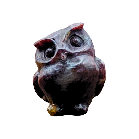 Garnet Owl (hand-carved)