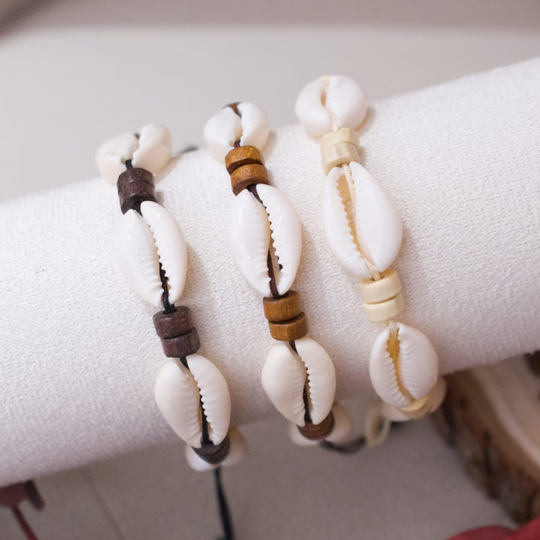 Cowrie Shell Bracelet – Adjustable Cord
