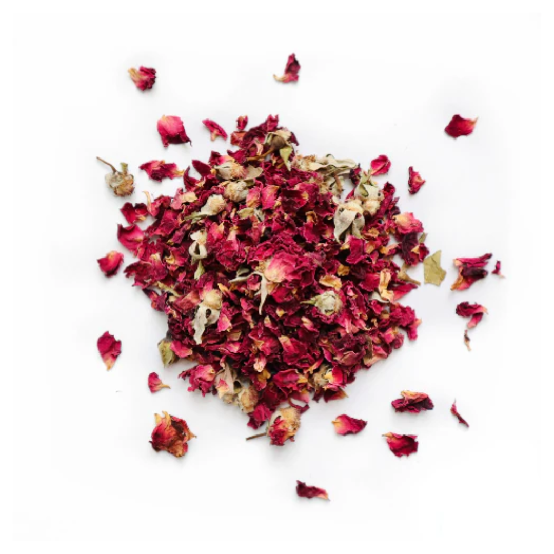 Red Rose Buds & Petals