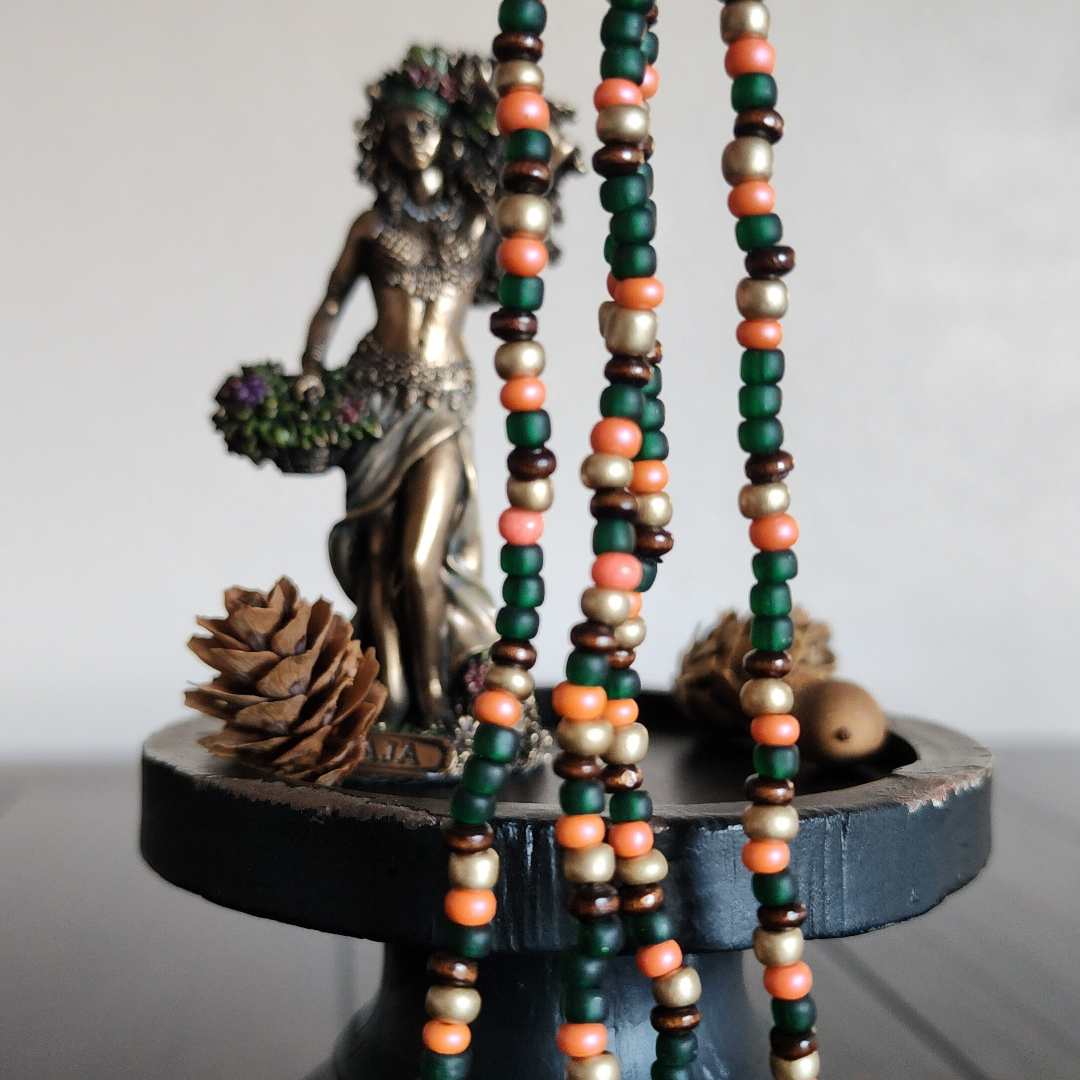 Aja Collares Elekes