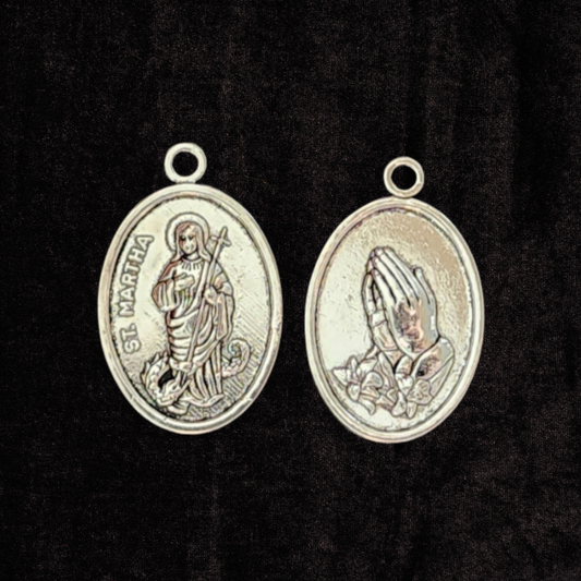 Santa Marta/Mami Wata Praying Hands Medal