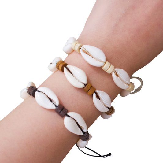 Cowrie Shell Bracelet – Adjustable Cord