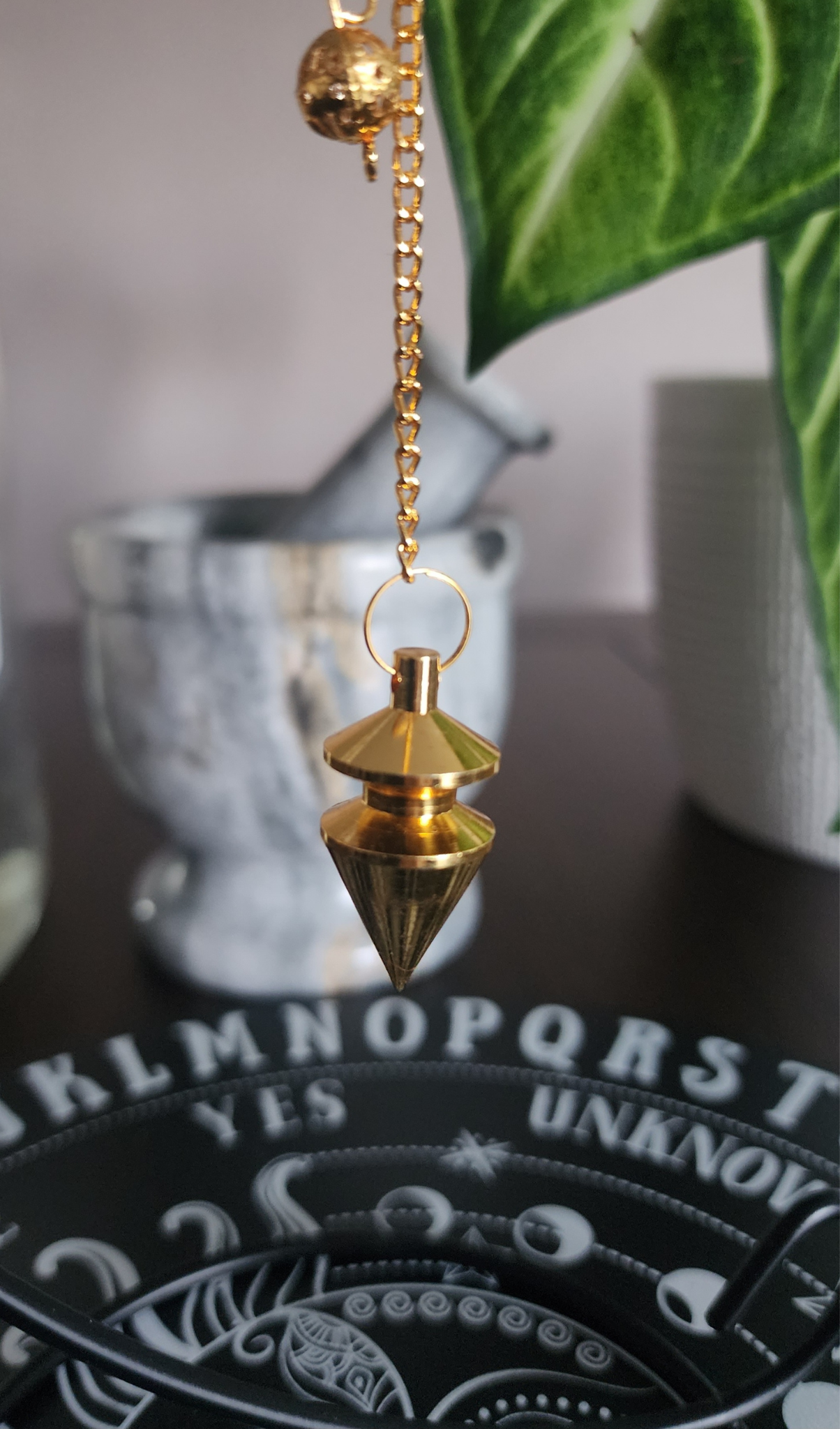 Classic Gold Egyptian Pendulum